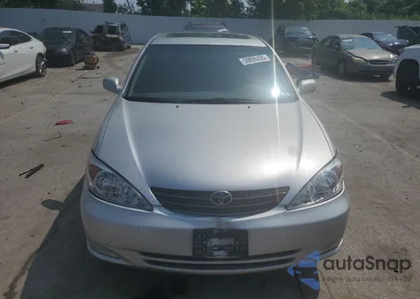 2004 Toyota Camry Le from USA, damaged, VIN 4T1BE30K64U939953
